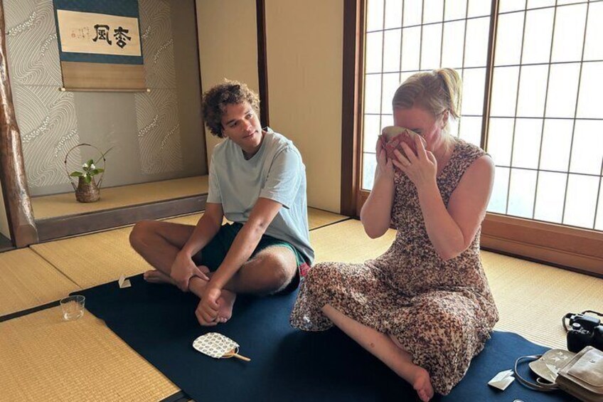 Kanazawa: Private Koicha Ceremony with a Samurai Tea Master 4