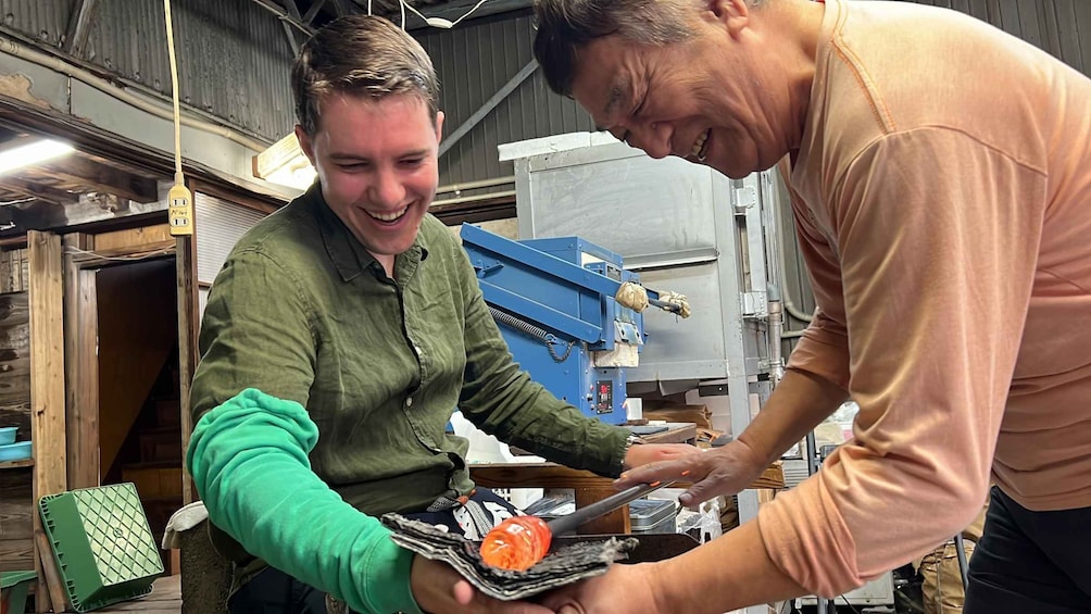Nagoya : Private Glassblowing Workshop For Beginners 1
