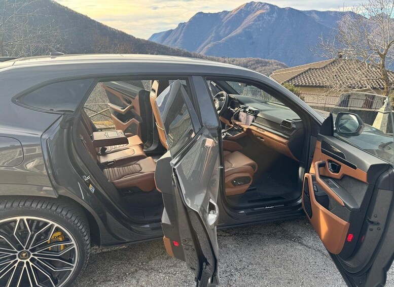 Picture 2 for Activity Lake Como: Private Lamborghini Urus Tour with Aperitif 3
