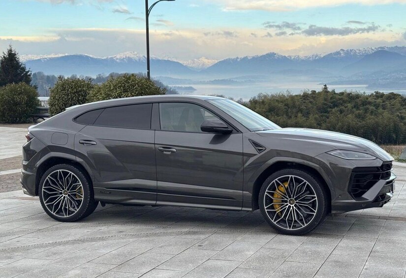 Picture 14 for Activity Lake Como: Private Lamborghini Urus Tour with Aperitif 5