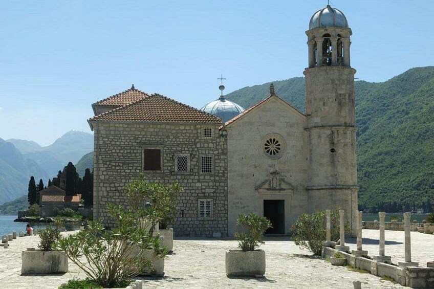 Island Our Lady of the Rocks 5