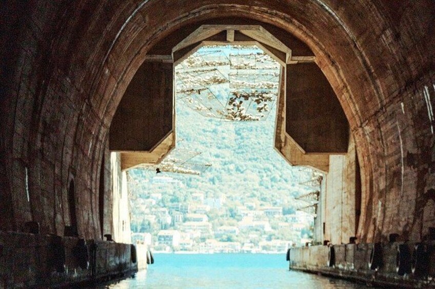 Kotor: Blue Cave 3-hour GROUP boat tour with modern speedboat 3