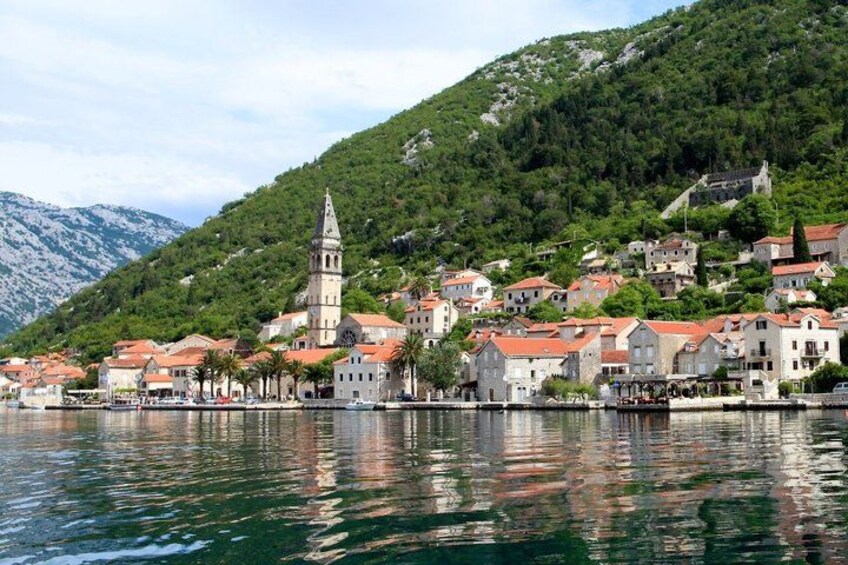 Kotor: Blue Cave 3-hour GROUP boat tour with modern speedboat 4