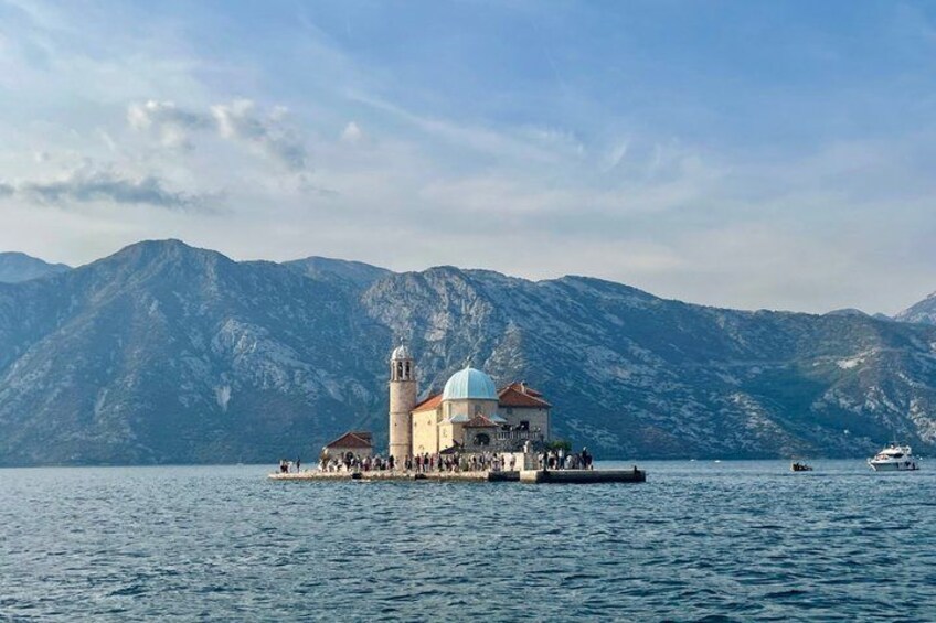 Kotor: Blue Cave 3-hour GROUP boat tour with modern speedboat 3