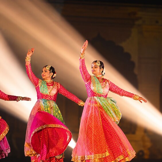 Delhi: 2-hour Red Fort Guided Evening Light & Sound Show 1