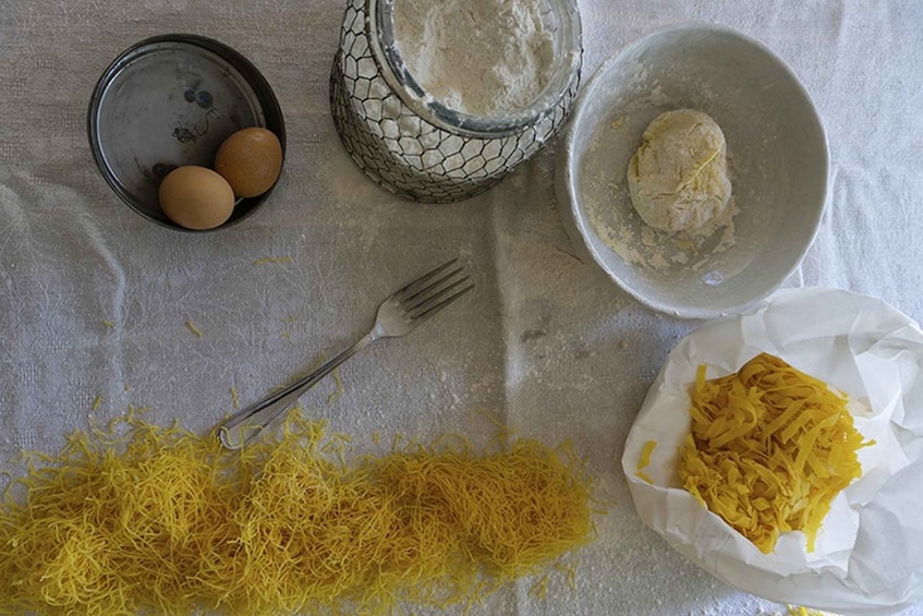 Discover the old market and make fresh pasta 1