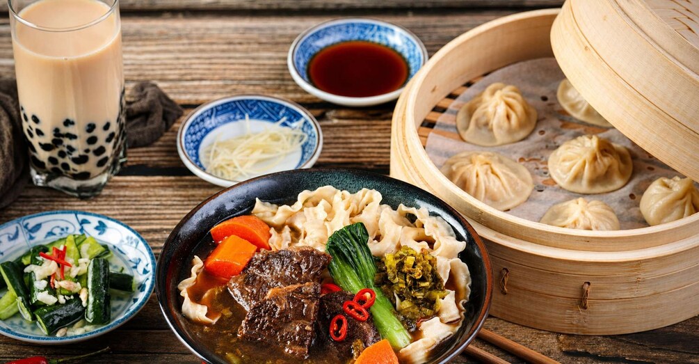Picture 1 for Activity Taipei: Xiaolongbao, Beef Noodles and Boba Tea Cooking Class 4