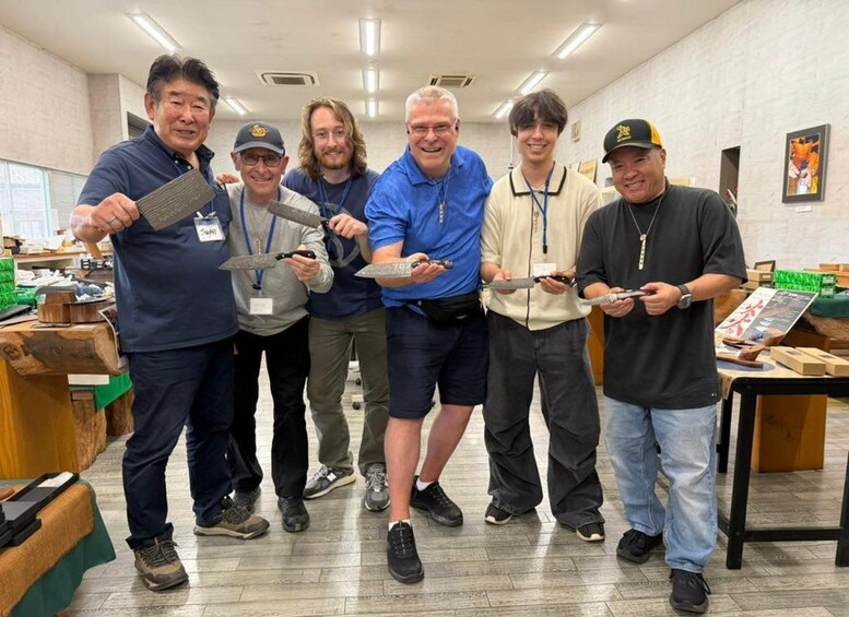 Seki: Create Your Own Hand-Designed Damascus Japanese Knife 1