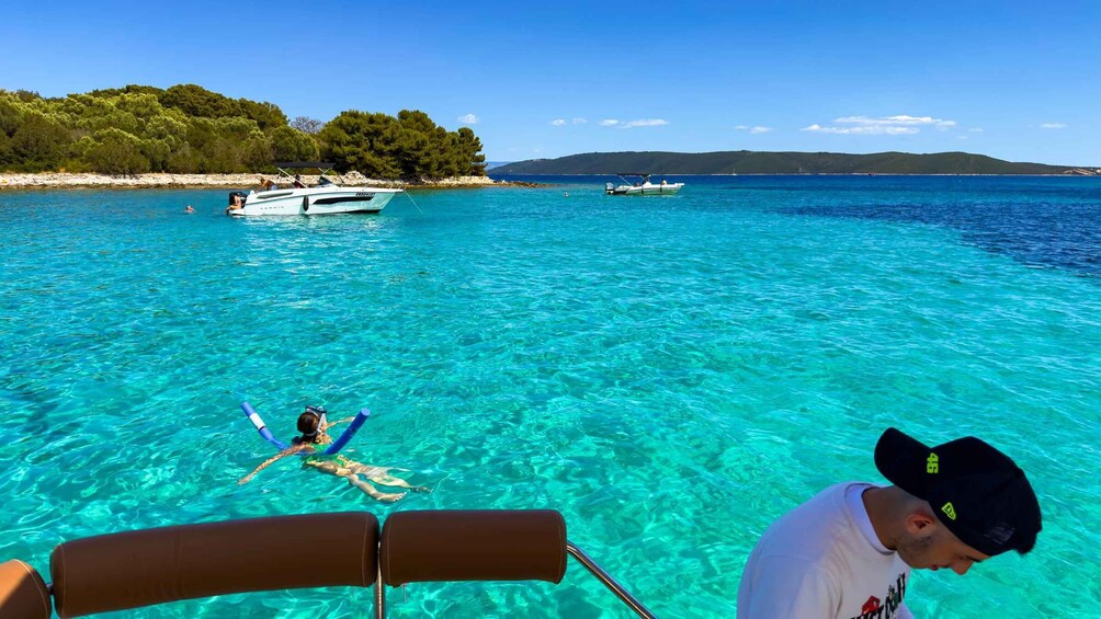 Picture 4 for Activity Blue Lagoon & Šolta Small-Group Boat Tour from Split 2