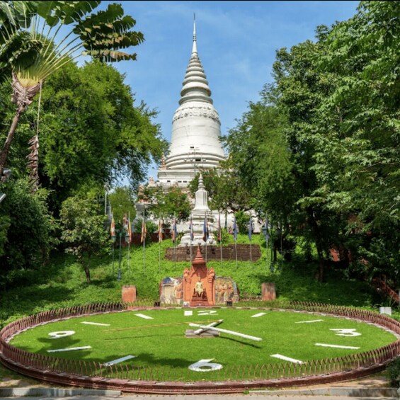 Picture 26 for Activity Phnom Penh–Siem Reap Angkor: 5 Day Private Tour in Cambodia 2