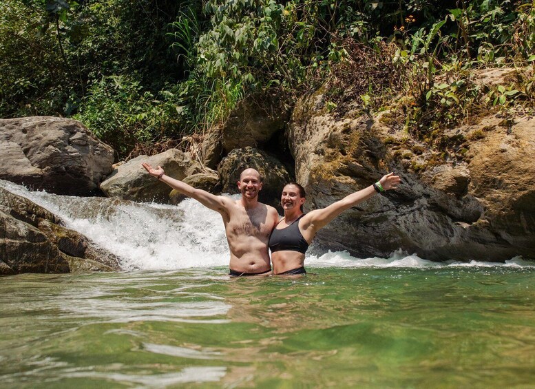 Picture 6 for Activity Baños: Adventure Tour along the 8 Waterfalls Route + Lunch 3