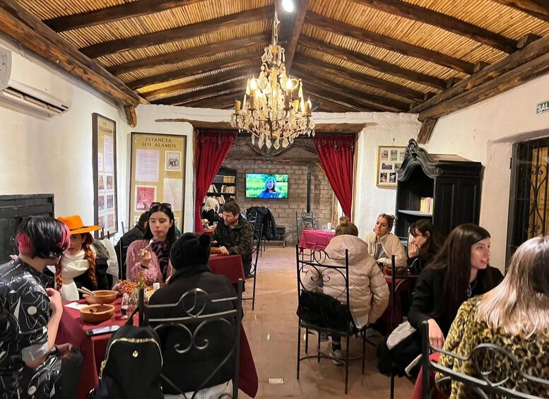 Picture 26 for Activity Mendoza: Borges Labyrinth, Literary Workshop, Lunch & Wine 3