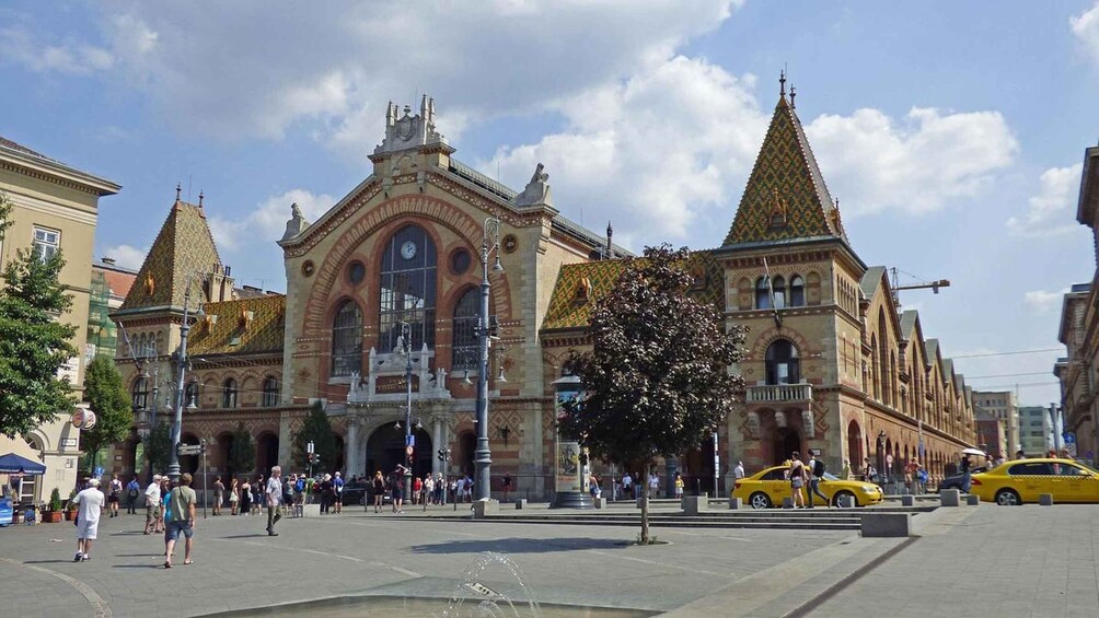 Picture 4 for Activity Budapest: The City Remembers – Lost Stories of Budapest 5