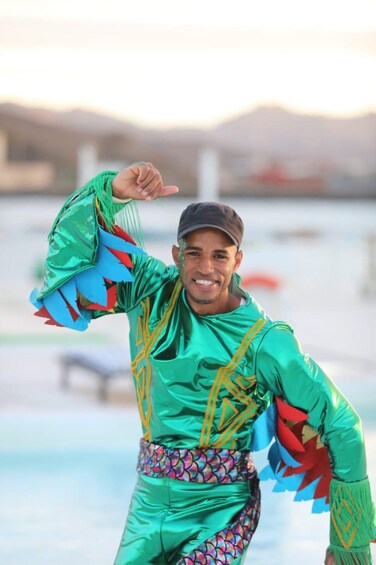 Mindelo Cultural: city tour with live music and dance class 4