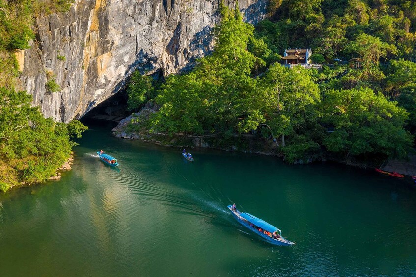 Picture 109 for Activity Phong Nha: Phong Nha Cave Boat Tour & Dark Cave Adventure 2