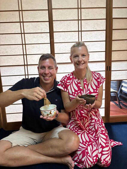 90-min Matcha Tea Ceremony at Private Home in Osaka 1