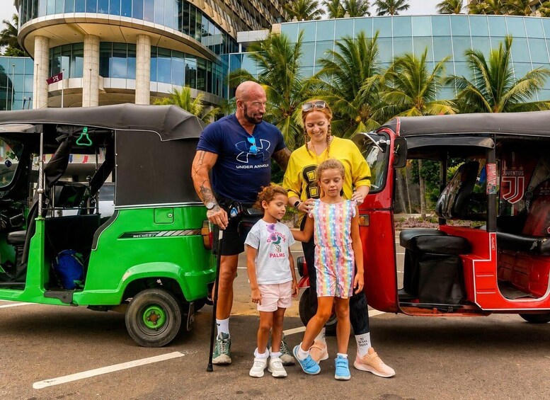 Colombo: Memorable Tuk-Tuk City Tour with Guide 1