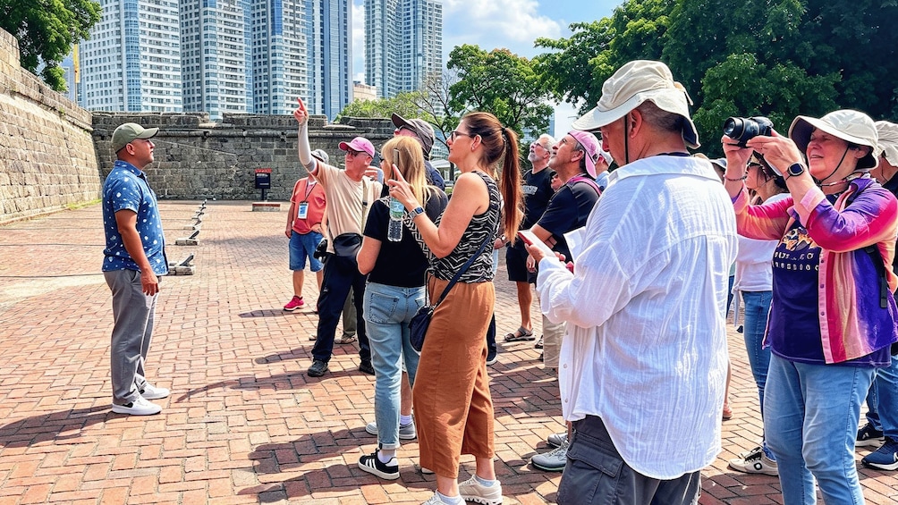 Picture 3 for Activity MANILA: Private Tour! Historical Intramuros and Chinatown 3