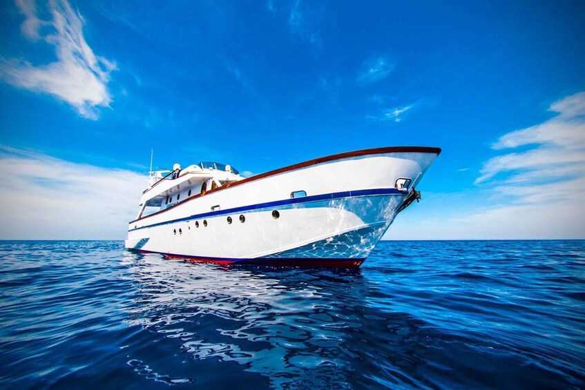 Malta & Gozo Private Yacht Day: Your Exclusive Island Escape 1