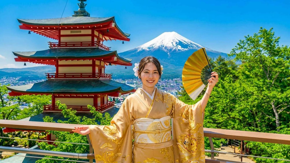 Tokyo: Mt Fuji & Arakurayama& Oshino Hakkai&Lake Kawaguchiko 1