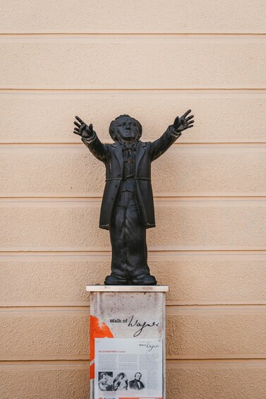 Picture 5 for Activity Bayreuth: Signature Culture & Gastronomy Walking Tour 3