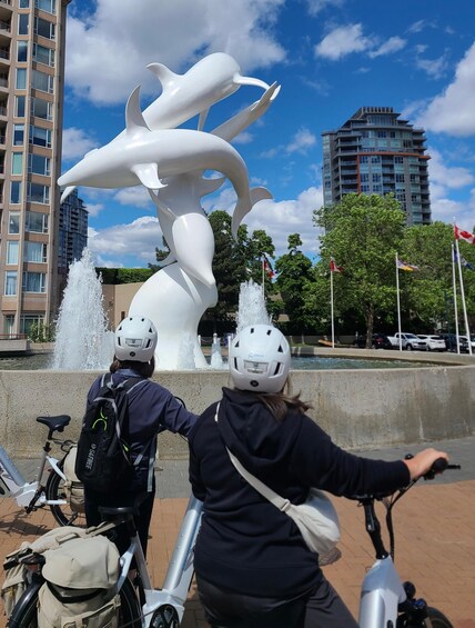 Kelowna: Guided City Highlights Tour & Mission Creek 2