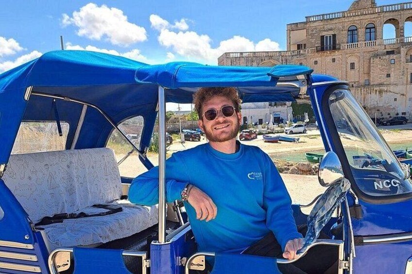 Polignano a Mare: Vintage Private Tour in TukTuk 3