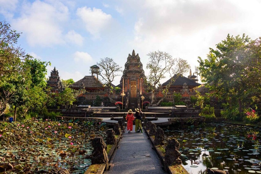 Bali: Best of Ubud with Saraswati Temple & Monkey Forest 1
