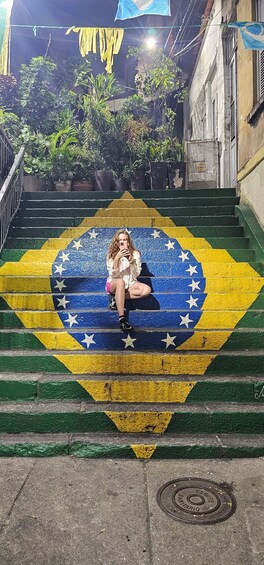 Picture 16 for Activity Rio: Pub Crawl in Pedra do Sal. Night with live music, dancing, shots 2