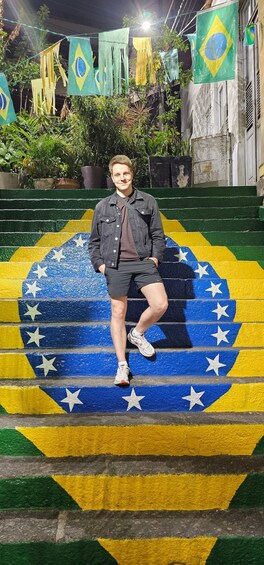 Picture 11 for Activity Rio: Pub Crawl in Pedra do Sal. Night with live music, dancing, shots 2
