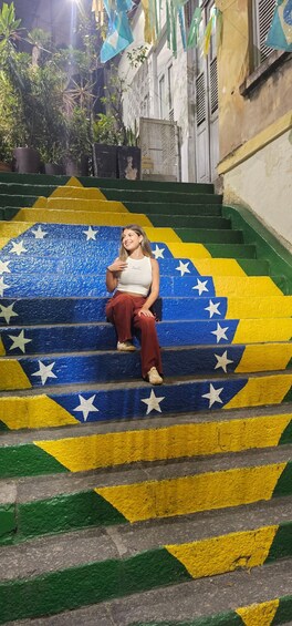 Picture 9 for Activity Rio: Pub Crawl in Pedra do Sal. Night with live music, dancing, shots 5