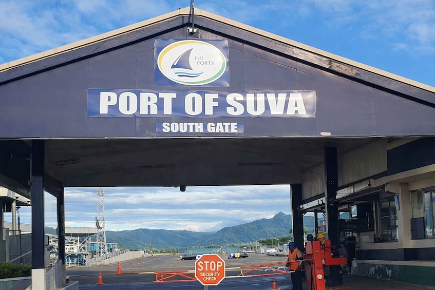 Suva Cruise Ship Tour 1