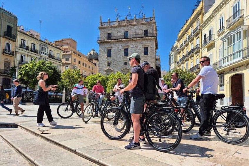 Valencia Electric Bike Tour: Self-Guided Half-Day Experience 1