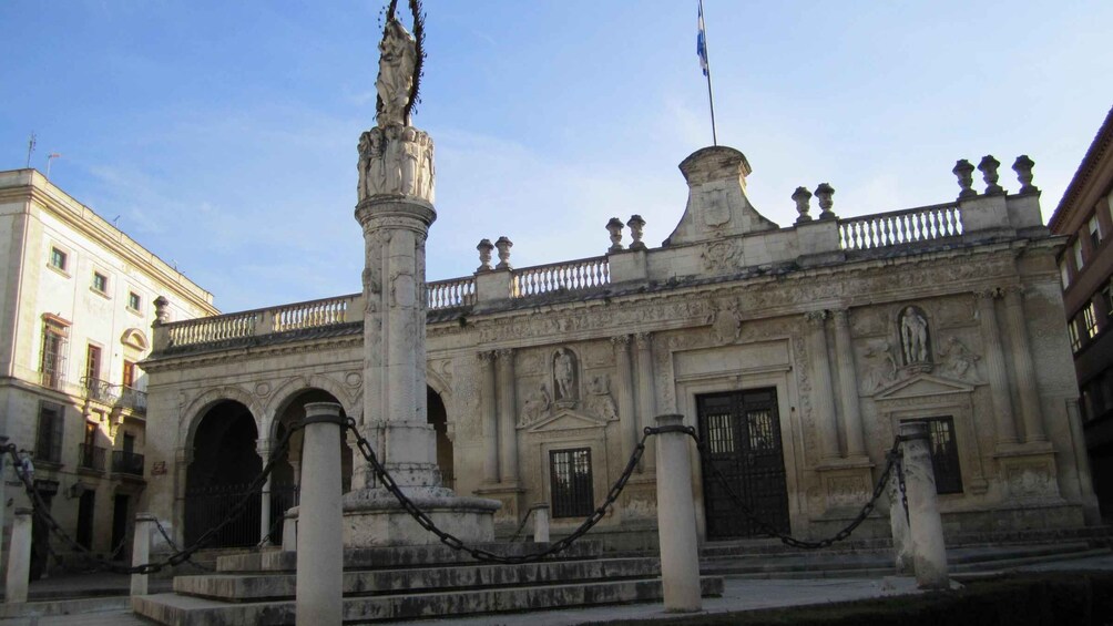 Picture 1 for Activity Jerez: City Guided Tour and the Alcazar 3