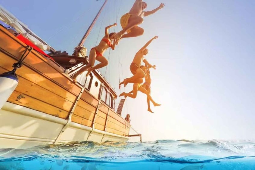Picture 3 for Activity Minicruise: Spinalonga Island, Pirate Caves & Hidden Beaches 4
