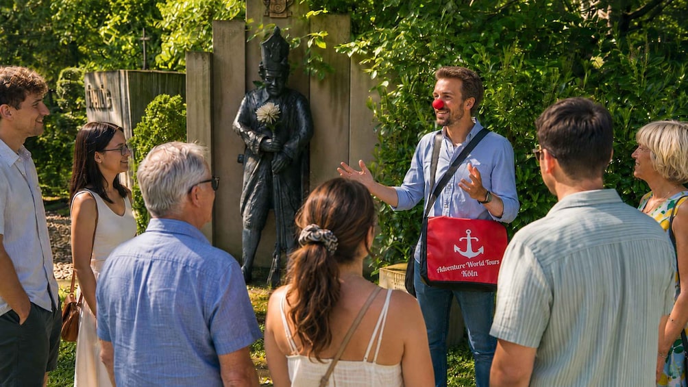 Picture 8 for Activity Melaten Friedhof: Guided tour with all senses 4