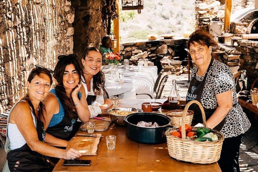 Organic Wood-fire Cooking Class 1