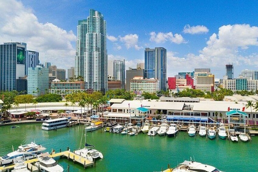 Private Luxury SUV Tour of Miami: Little Havana, Wynwood & More 1