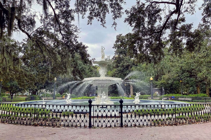 Picture 5 for Activity Savannah History Guided Open Air Minibus Tour - Free Parking 3