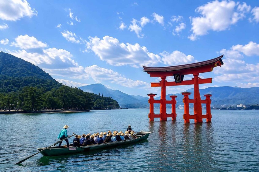 Hiroshima & Miyajima 6.5h Guided Tour – Dome, Park & Shrine 1
