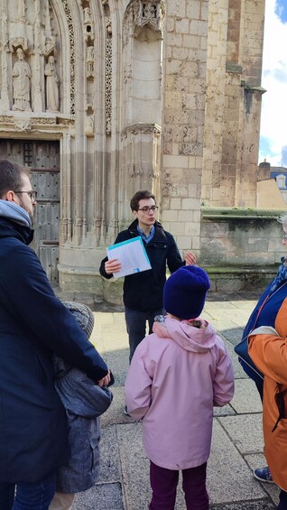 Picture 5 for Activity Poitiers: Half-Day Tour with Baptistere and Food Tasting 3