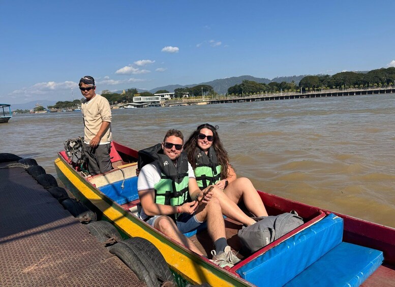 Picture 7 for Activity Chiang Rai: Day Tour Private Car Driver -Make your own trip 3