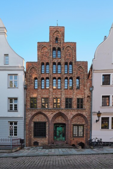 Picture 6 for Activity Rostock: 2-hour Best Intro Walking Tour with a Local 4
