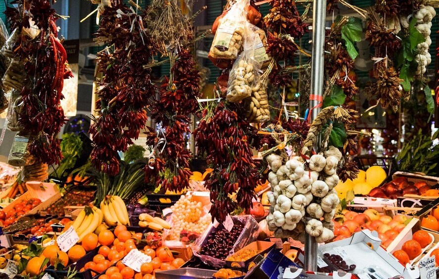 Picture 2 for Activity Florence: Guided Food and Wine Walking Tour 2