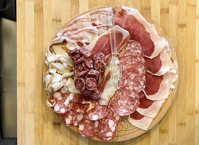 Picture 4 for Activity Montepulciano: Pig Farm Tour with Traditional Lunch 2