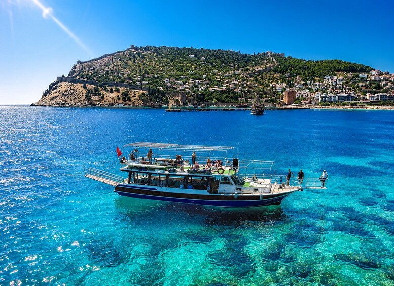Alanya Relaxing Boat Tour, Snorkeling, Lunch and Transfer 1