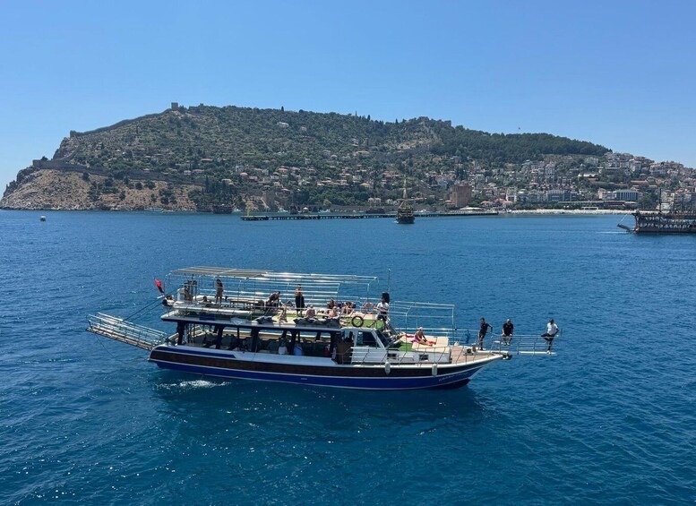 Picture 6 for Activity Alanya Relaxing Boat Tour, Snorkeling, Lunch and Transfer 2