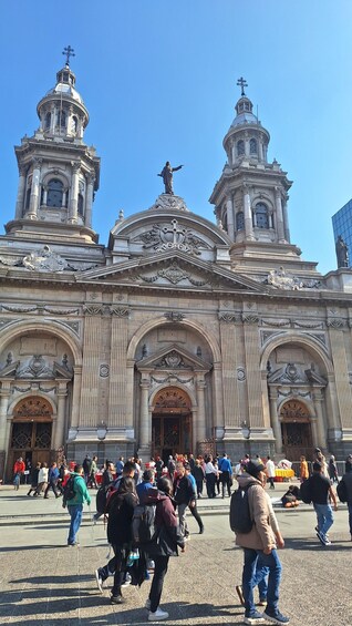 Picture 4 for Activity Absolutely Santiago: Top Sights & Country Introduction 3