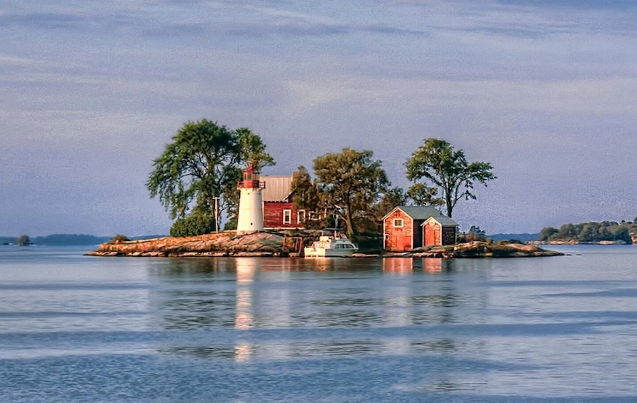 Picture 1 for Activity From Brockville: 1000 Islands 2.5-Hour Singer Castle Cruise 3