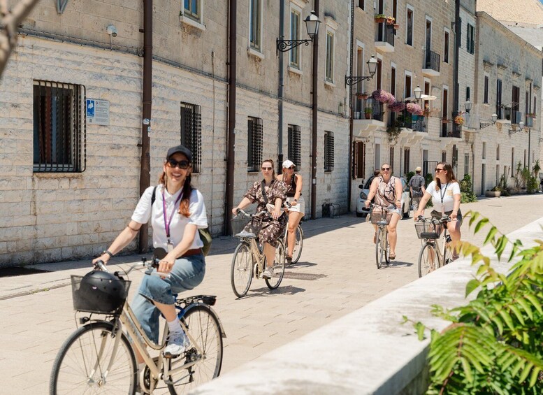 Bike & Bite: Discover Bari on Two Wheels 1